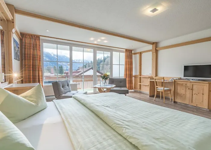 Wohlfuehlhotel Frohsinn Fischen im Allgaeu