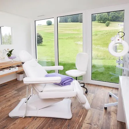 Wohlfuehlhotel Frohsinn Hotel Fischen im Allgaeu